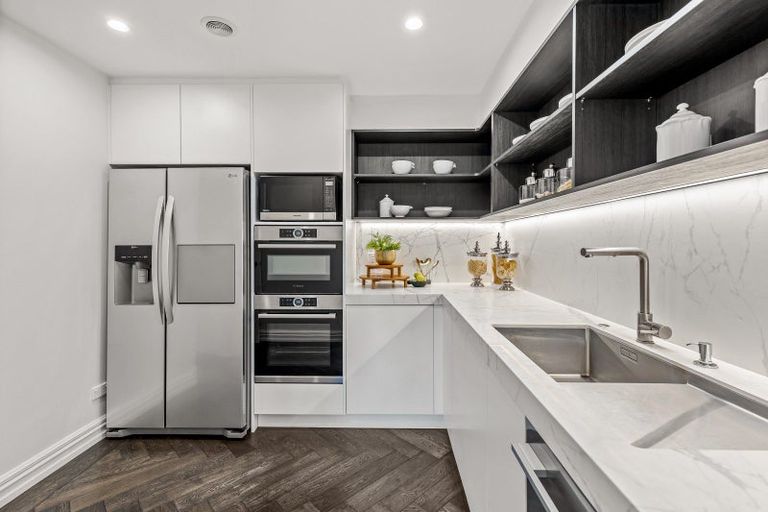 Photo of property in 6 Emily Lane, Greenhithe, Auckland, 0632