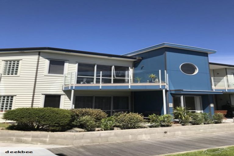 Photo of property in 4-u27 Seaview Road, Paraparaumu Beach, Paraparaumu, 5032