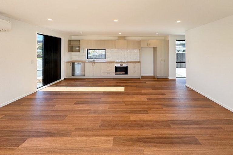 Photo of property in 12 Roxburgh Street, Sydenham, Christchurch, 8023