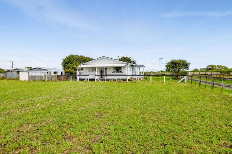 Photo of property in Little Waihi Road, Hawera, 4673