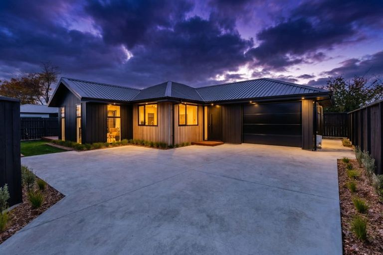 Photo of property in 25a Brightwater Terrace, Terrace End, Palmerston North, 4410