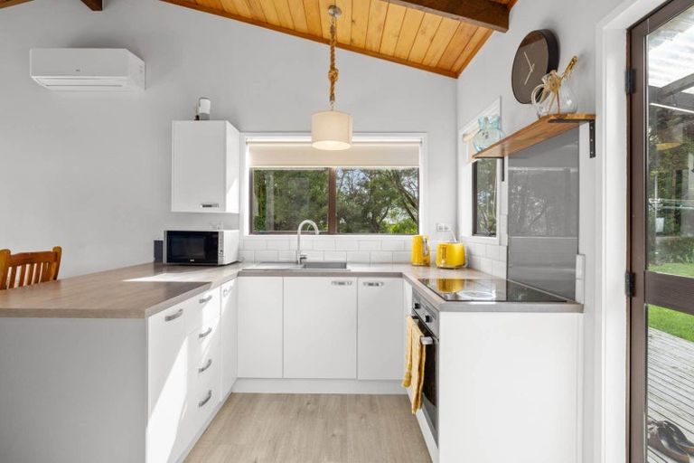 Photo of property in Cedar Court, 5/1 Ash Grove Circle, Haruru, 0204