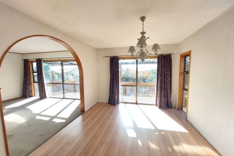 Photo of property in 5 Croydon Road, New Lynn, Auckland, 0600