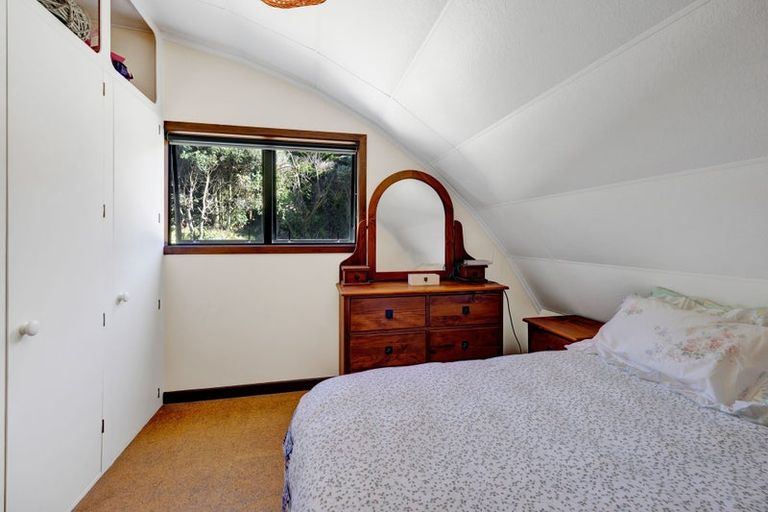 Photo of property in 9 Beach Road, Patea, 4520