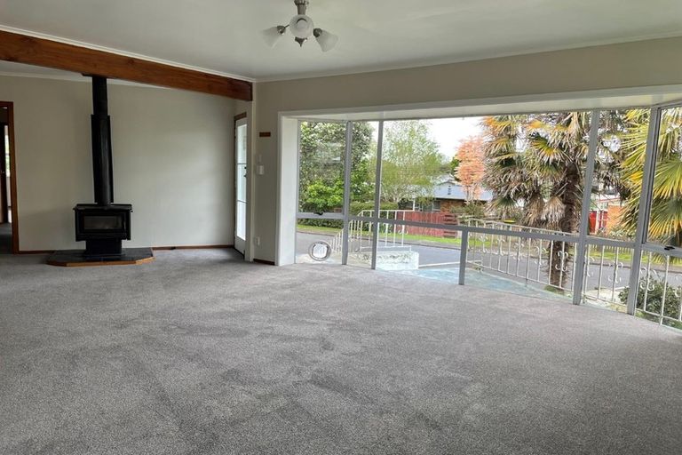 Photo of property in 30 Eddowes Street, Manurewa, Auckland, 2102