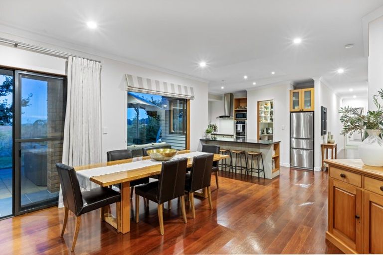 Photo of property in 15 Joblin Road, Wainui, Silverdale, 0994