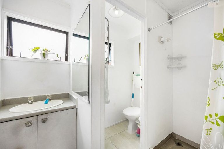 Photo of property in 3/24 Great South Road, Papakura, 2110