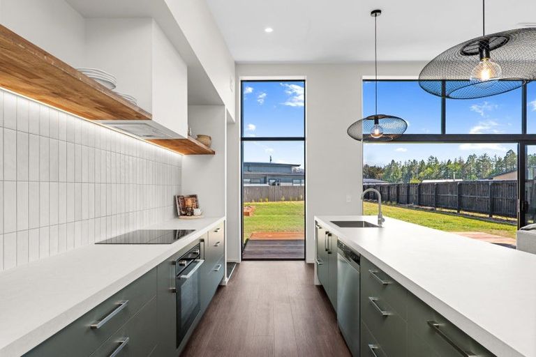 Photo of property in 1 Arrowsmith Drive, Methven, 7730