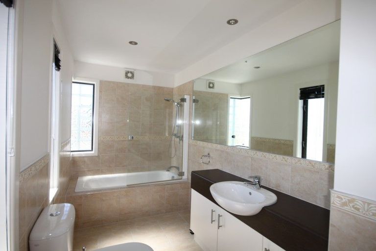 Photo of property in 111 Motu Hei, Pauanui, Hikuai, 3579