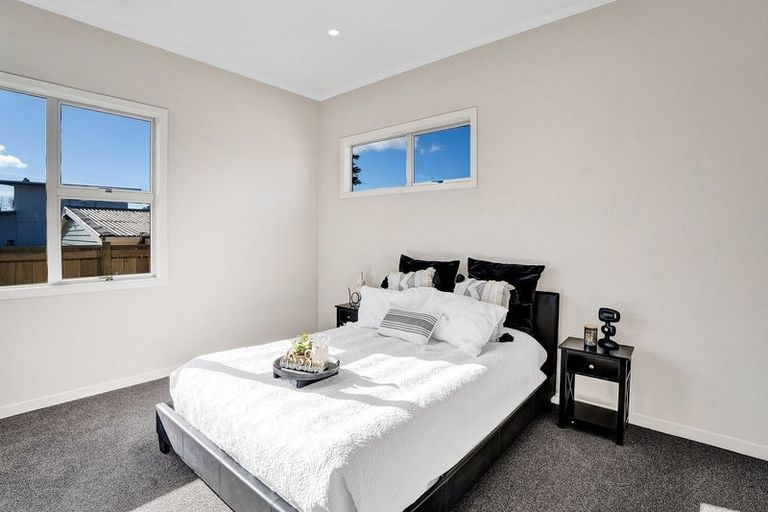 Photo of property in 39 Maire Street, Inglewood, 4330