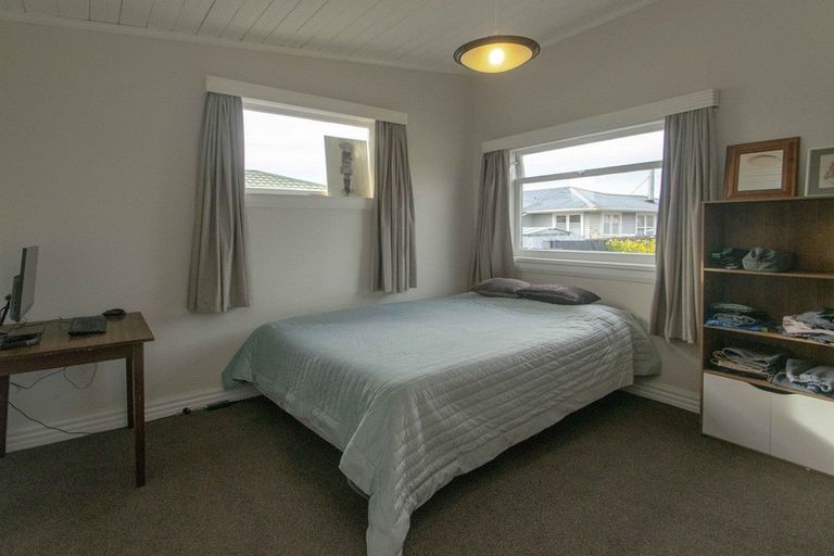 Photo of property in 23a Moeller Street, Taradale, Napier, 4112