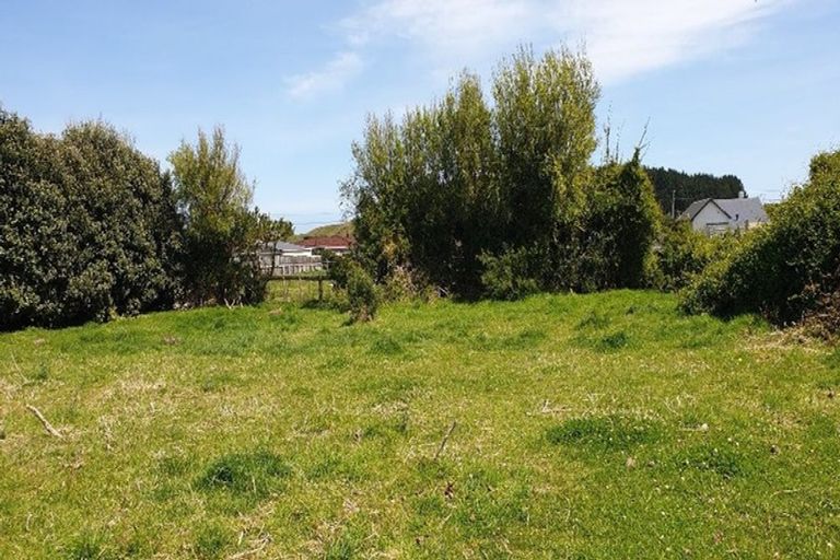 Photo of property in 33 Gibson Place, Patea, 4520