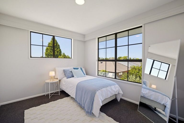 Photo of property in 4 Larkhill Place, Russley, Christchurch, 8042
