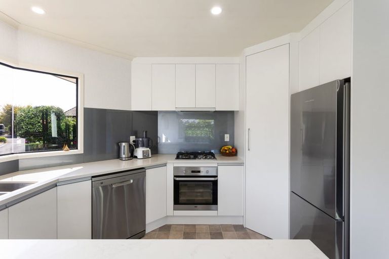 Photo of property in 36 Fendalton Drive, Rototuna, Hamilton, 3210