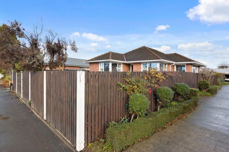Photo of property in 47 Bevington Street, Avonhead, Christchurch, 8042