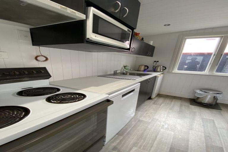 Photo of property in 654 Ferry Road, Woolston, Christchurch, 8023