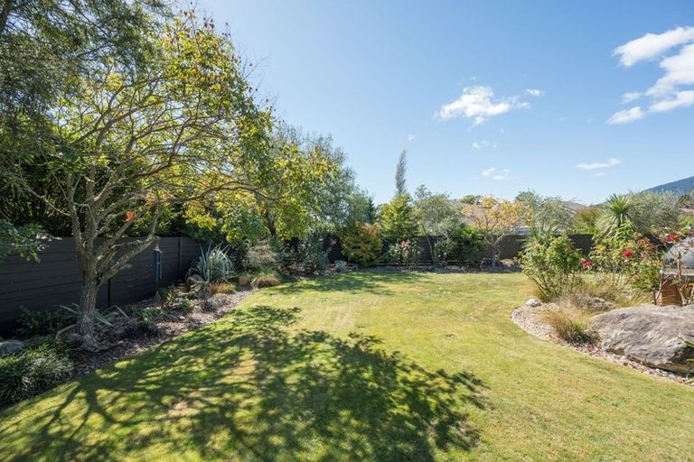 Photo of property in 10 Lucy Murcott Place, Stoke, Nelson, 7011