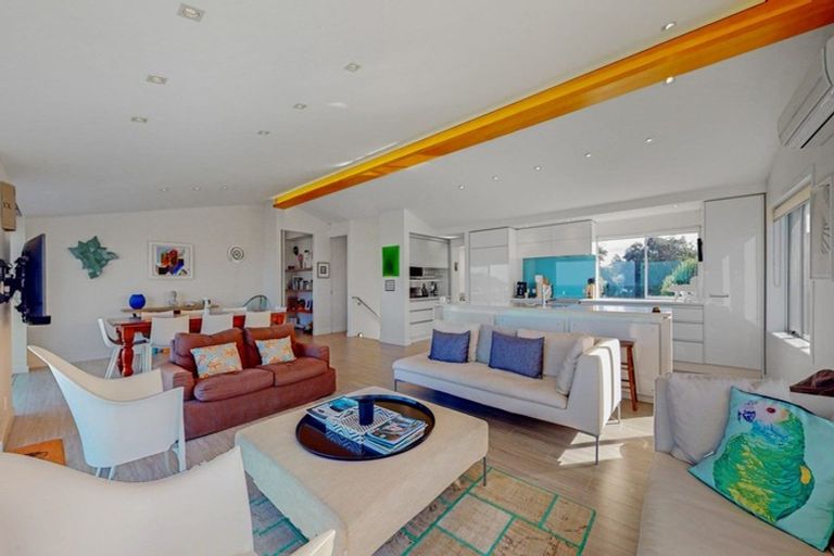 Photo of property in 23 Prescott Place, Pauanui, Hikuai, 3579