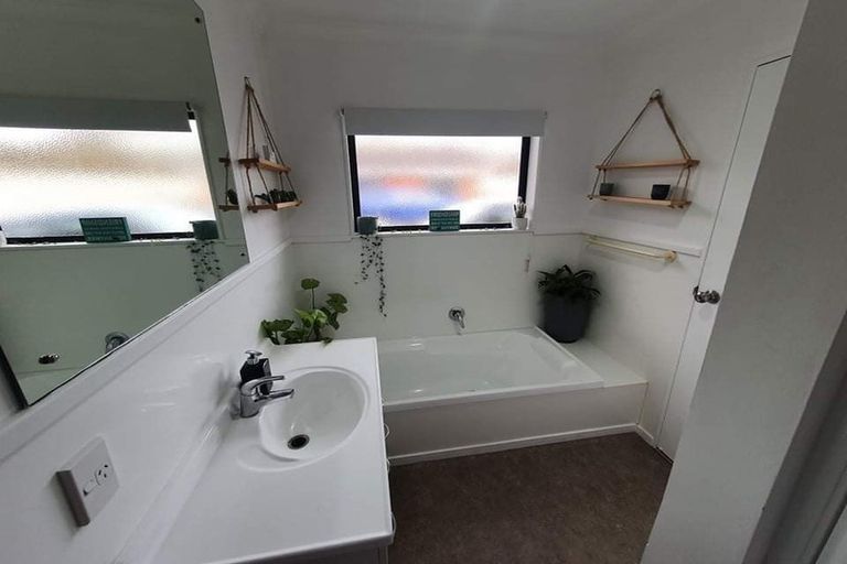 Photo of property in 52a Rangitahi Street, Otorohanga, 3900