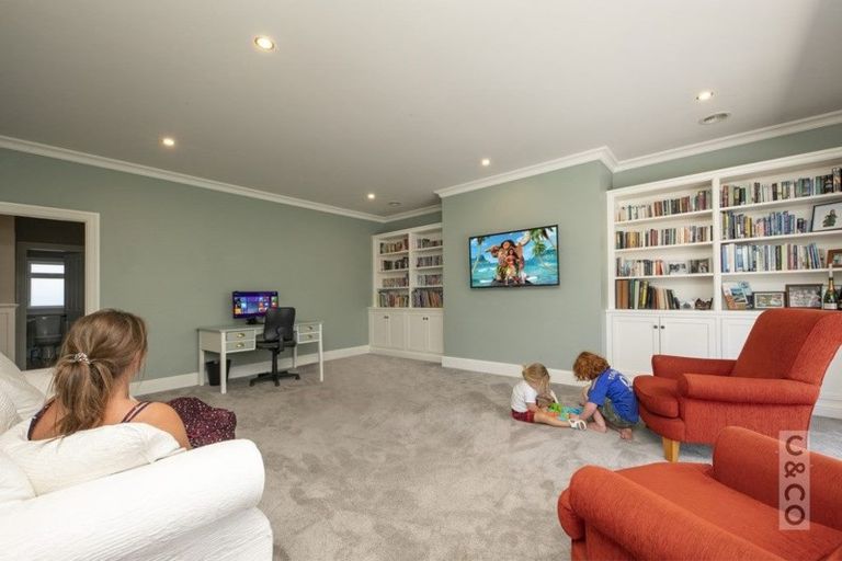 Photo of property in 40 Maude Street, Riverhead, 0820