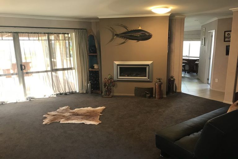 Photo of property in 10 Santa Cruz Drive, Papamoa Beach, Papamoa, 3118