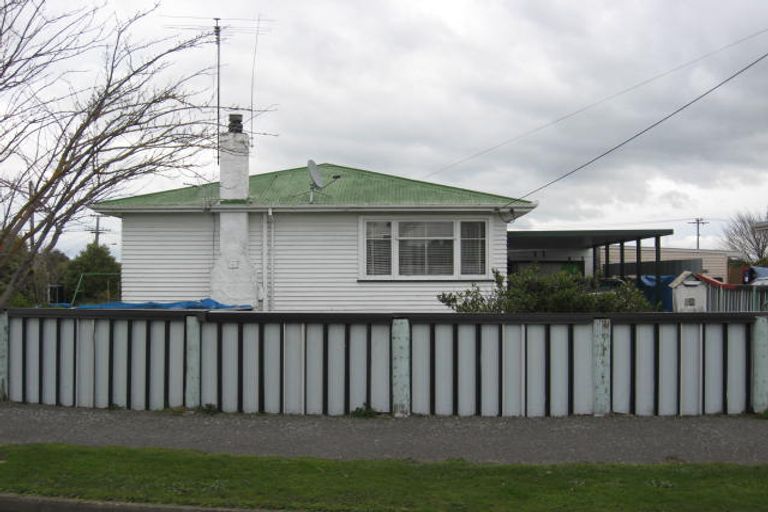 Photo of property in 68 Cameron Crescent, Masterton, 5810