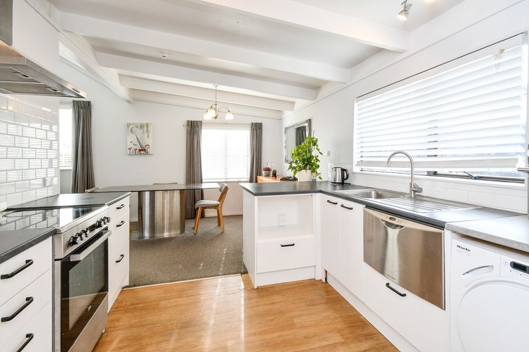 Photo of property in 11a Cape Road, Pukekohe, 2120