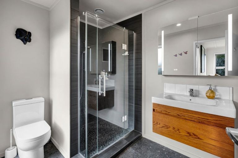 Photo of property in 61 Karamea Street, Whalers Gate, New Plymouth, 4310