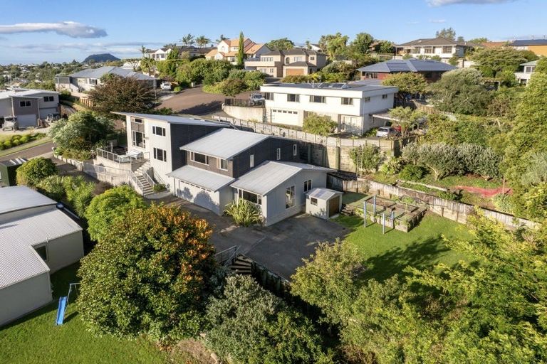 Photo of property in 12 Hazelnut Way, Bellevue, Tauranga, 3110
