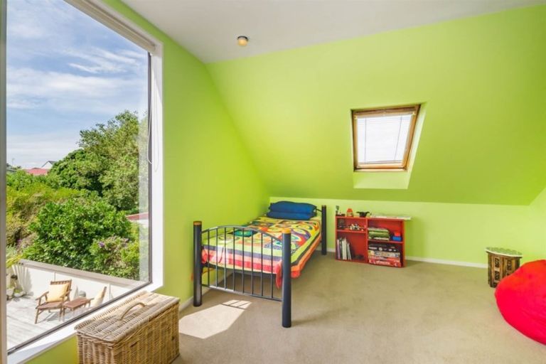 Photo of property in 21 Ocean Road, Paraparaumu Beach, Paraparaumu, 5032