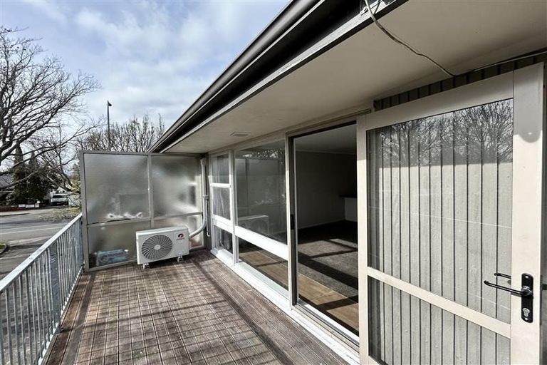 Photo of property in 4/88 Victoria Avenue, Palmerston North, 4410