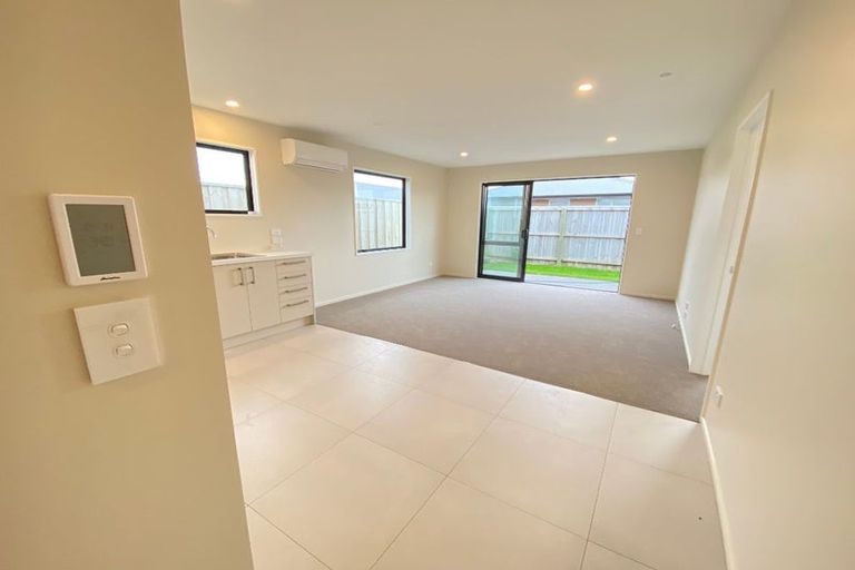 Photo of property in 89 Faringdon Boulevard, Rolleston, 7615