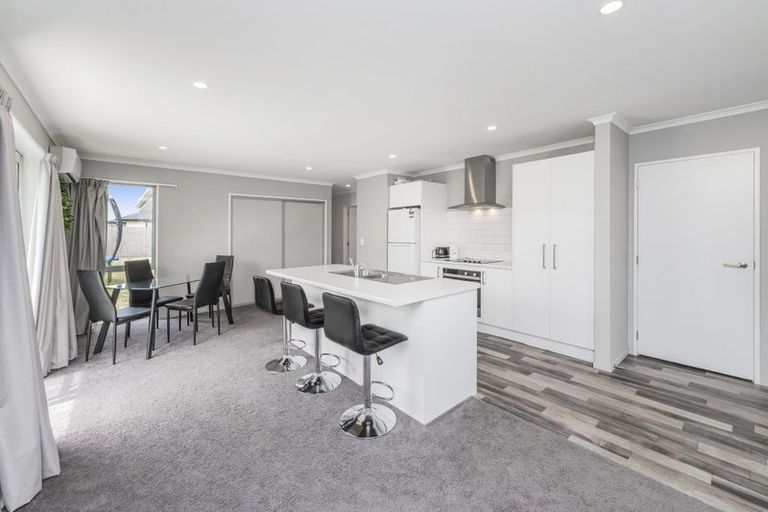 Photo of property in 52 Lucca Crescent, Rolleston, 7615