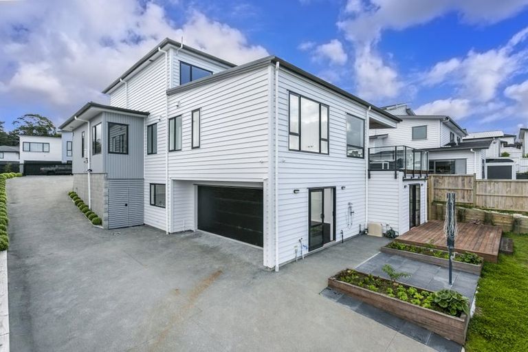 Photo of property in 23 Paikea Street, Albany Heights, Auckland, 0632