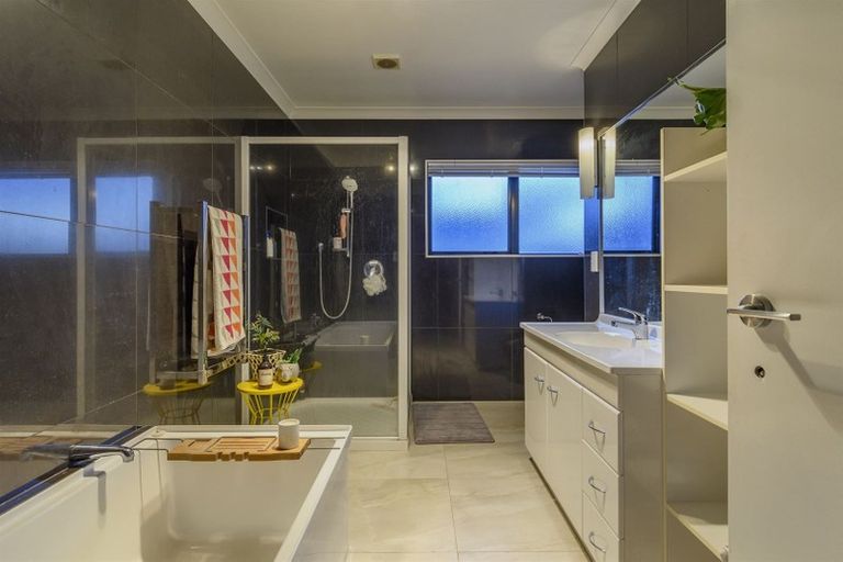 Photo of property in 96a Milton Road, Otumoetai, Tauranga, 3110