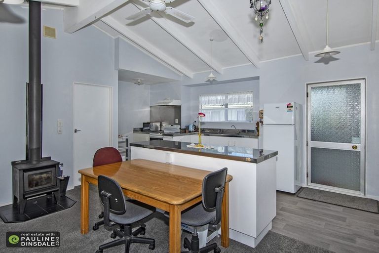 Photo of property in 8a Bloomfield Place, Onerahi, Whangarei, 0110