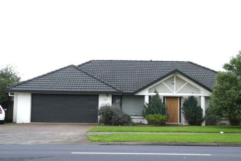 Photo of property in 710 Chapel Road, Dannemora, Auckland, 2016