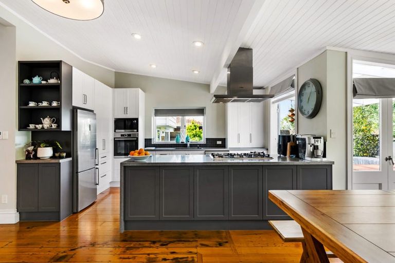 Photo of property in 79a Bayswater Avenue, Bayswater, Auckland, 0622