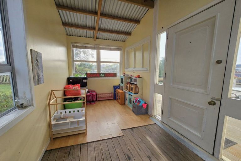 Photo of property in 219 Hampden Street, Hokitika, 7810