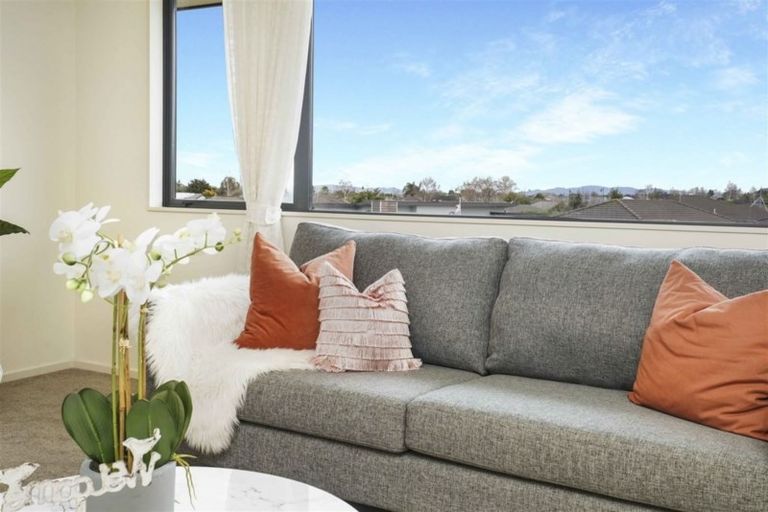 Photo of property in 12 Heathfield Avenue, Huntington, Hamilton, 3210