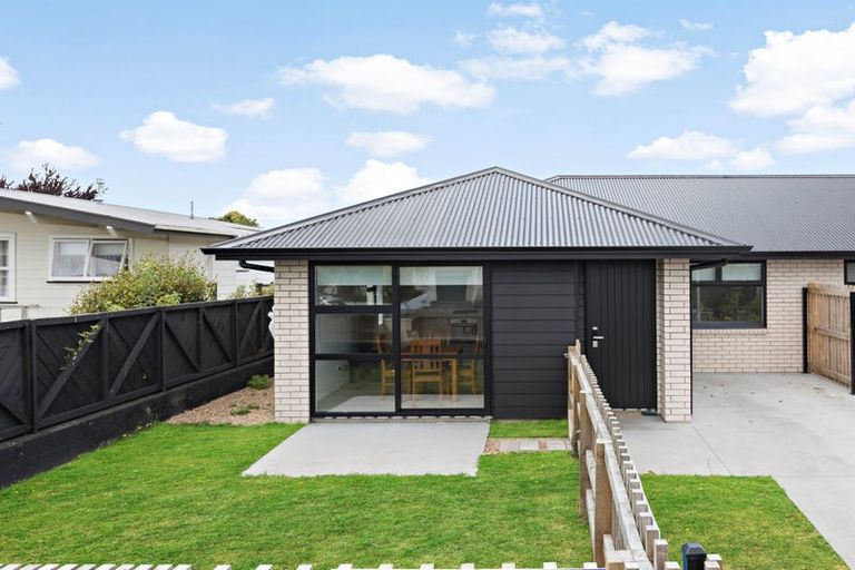 Photo of property in 2u2 Grange Avenue, Nawton, Hamilton, 3200