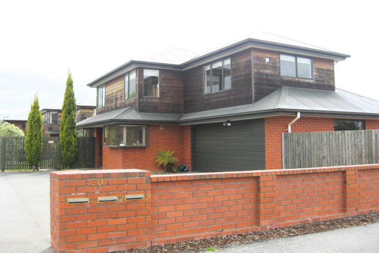 Photo of property in 3/30 Tuckers Road, Redwood, Christchurch, 8051