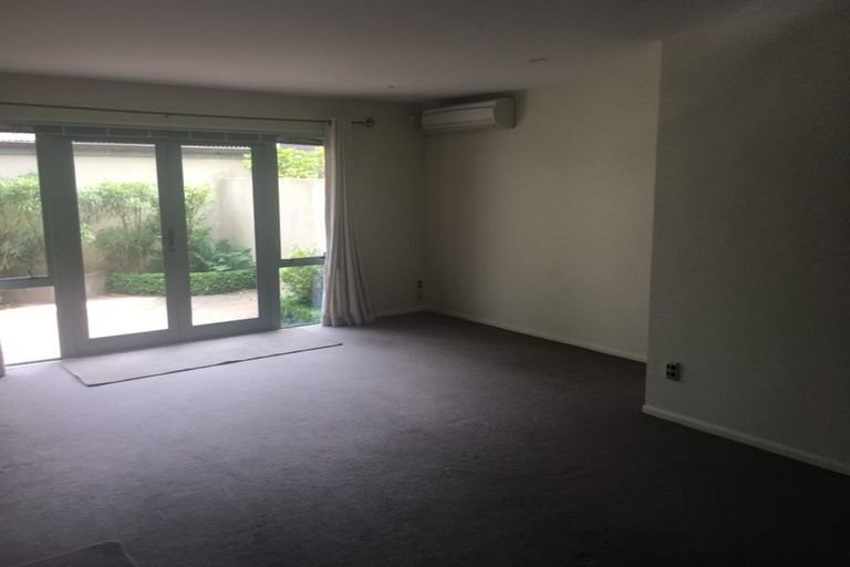 Photo of property in 1/104 Papanui Road, Merivale, Christchurch, 8014