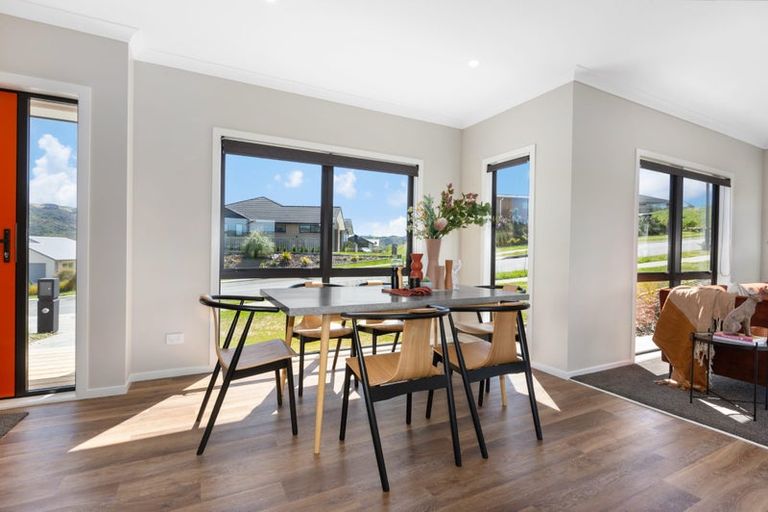 Photo of property in 182 John Burke Drive, Aotea, Porirua, 5024