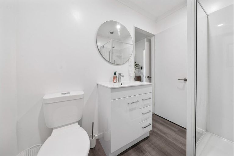 Photo of property in 89b Poplar Grove, Whalers Gate, New Plymouth, 4310