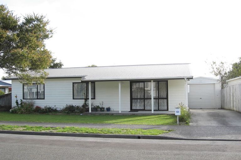 Photo of property in 1f2 Glenbrook Grove, Naenae, Lower Hutt, 5011