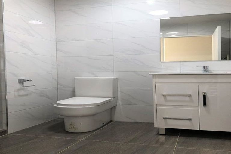 Photo of property in 4 Undine Street, Pakuranga, Auckland, 2010