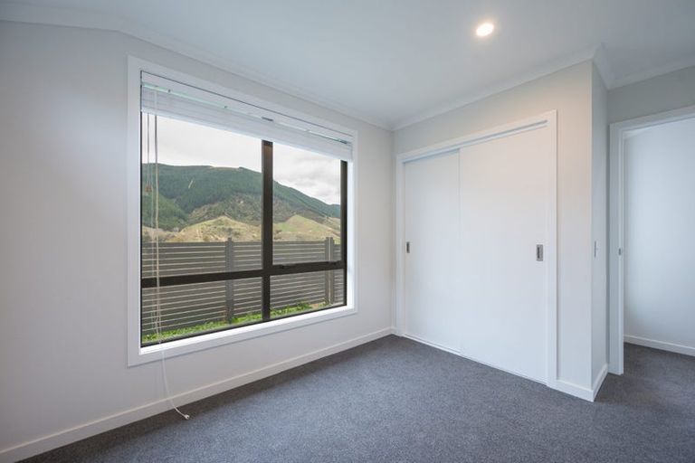 Photo of property in 25 Huntaway Close, Stoke, Nelson, 7011