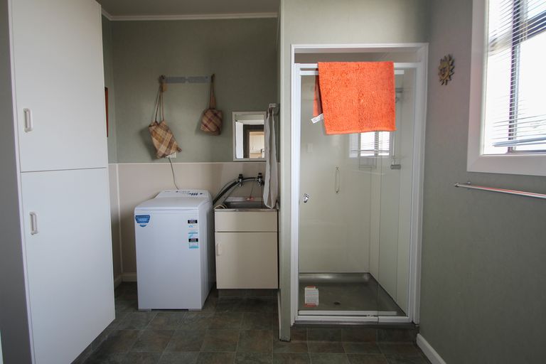 Photo of property in 20 Perth Street, South Hill, Oamaru, 9400