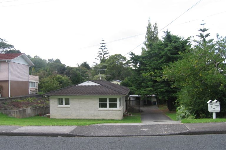 Photo of property in 2/47 Hogans Road, Glenfield, Auckland, 0629